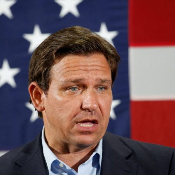 DeSantis dice garantizar seguridad en las universidades y dureza con agitadores