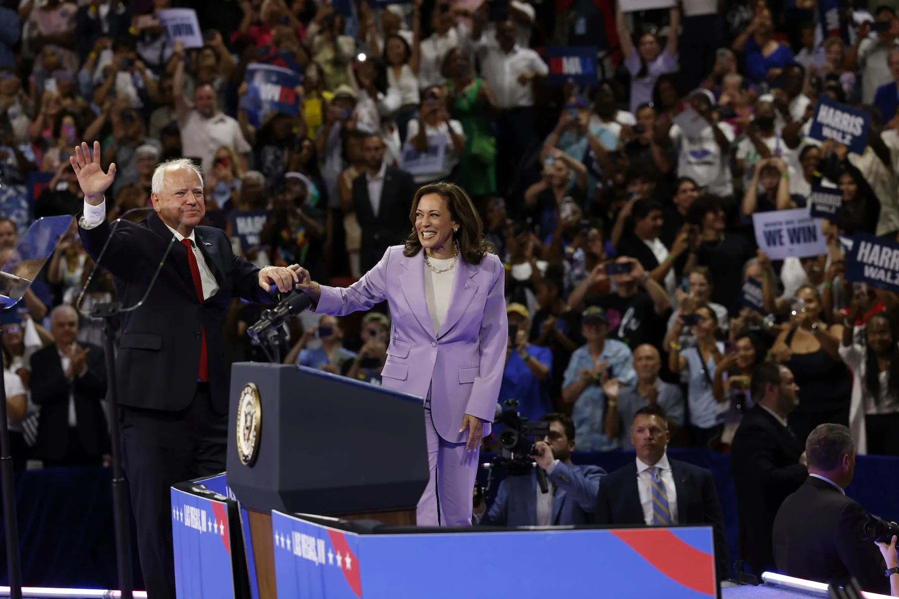 Biden, Obama y los Clinton apoyarán a Kamala Harris en la Convención Nacional Demócrata